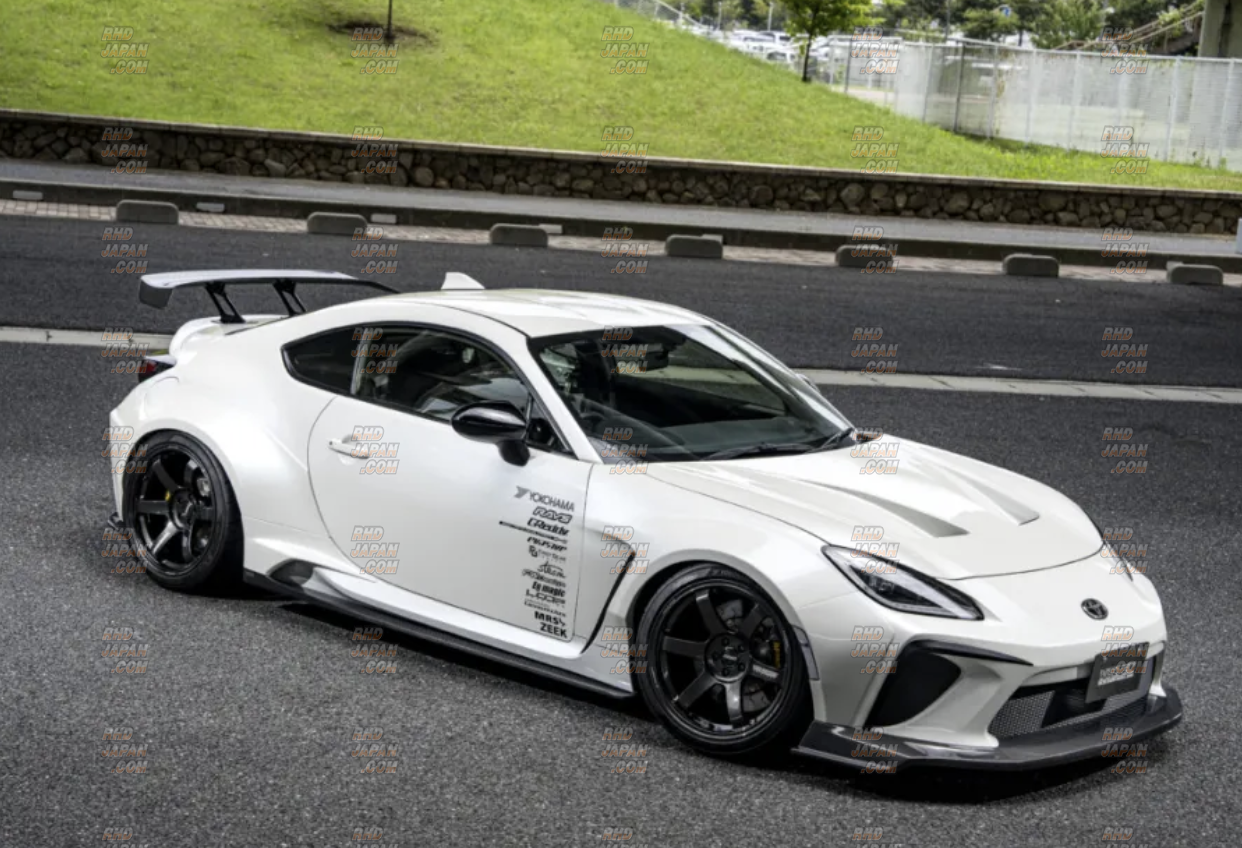 VOLTEX Street Version II Bonnet Hood Wet Carbon Fiber - BRZ ZD8